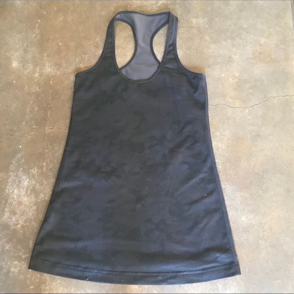 Lululemon tank